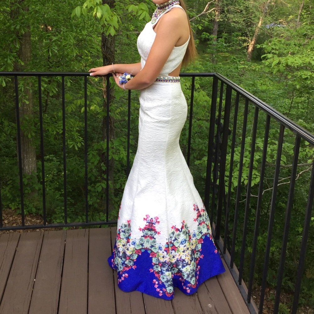 Prom dress size 6.